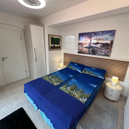 Zrinka Apartment