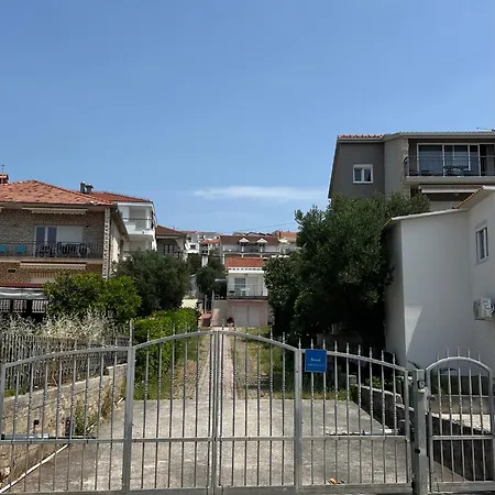 Apartment Zrinka Okrug Gornji